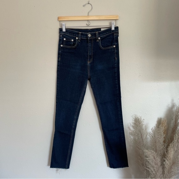 rag & bone | Dark Wash Skinny Jean, size 29 - Picture 1 of 10